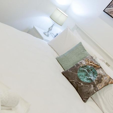 Gzira'S Seashore Stayaway Close To Manuel Island 외부 사진